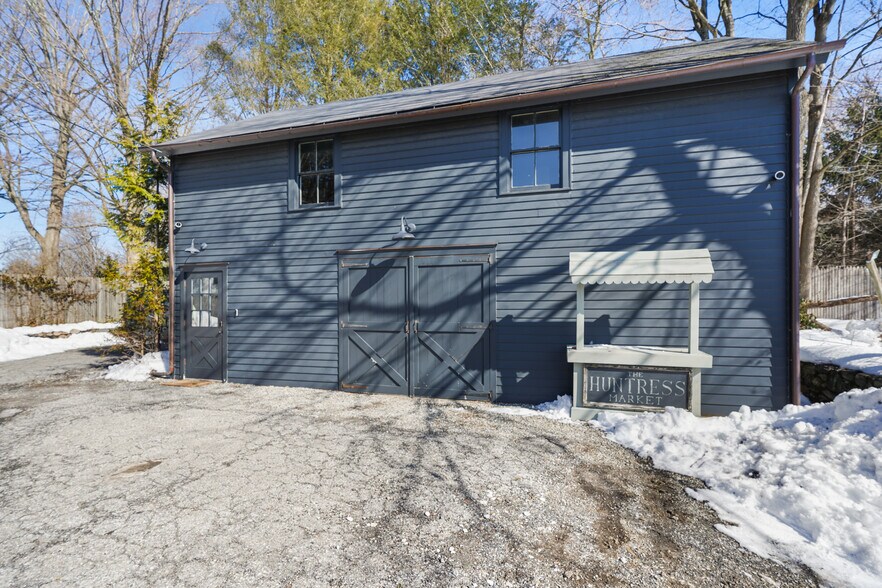 More Photos Of 259 Westchester Ave, Pound Ridge Storefront For Sale