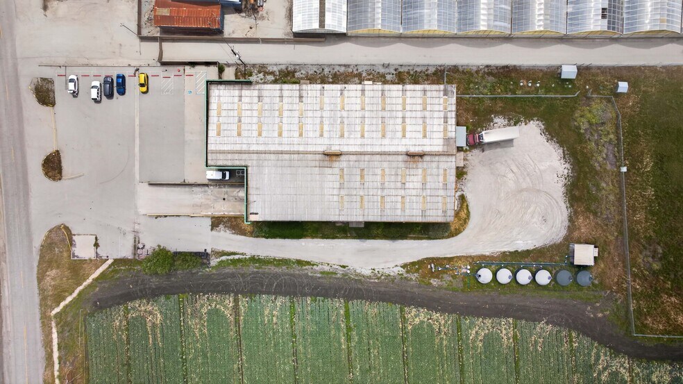 More Photos Of 182 Lewis Rd, Royal Oaks Industrial For Sale