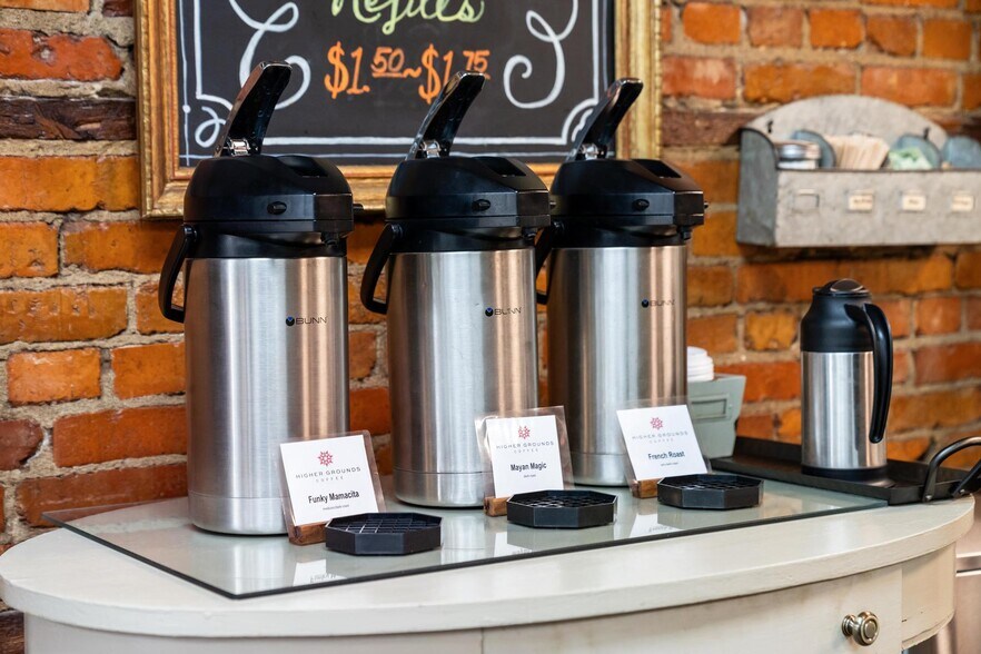 More Photos Of 110 S Lake St, Boyne City Restaurant For Sale