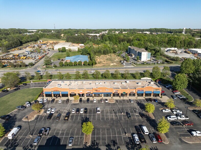 More Photos Of 7340 Smith Corners Blvd, Charlotte Storefront For Sale