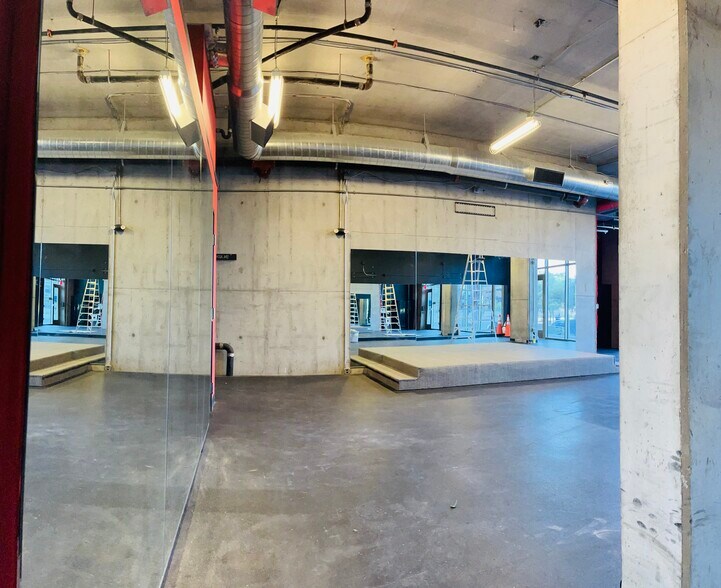 More Photos Of 353 E Bonneville Ave, Las Vegas Apartments For Lease