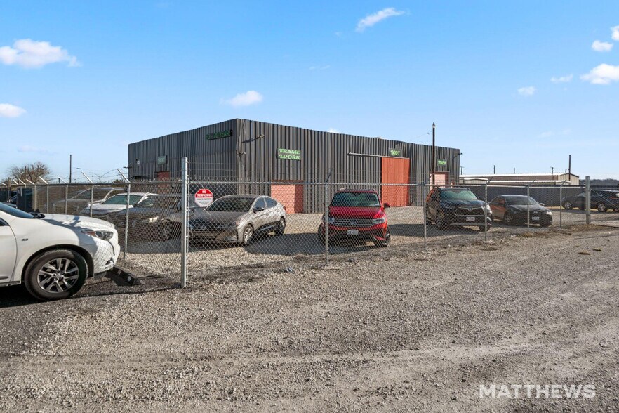 Primary Photo Of 15741 S Ih 35, Salado Self Storage For Sale