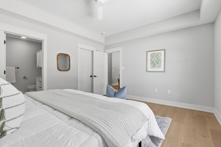 More Photos Of 100 Huselton Dr, Butler Specialty For Sale