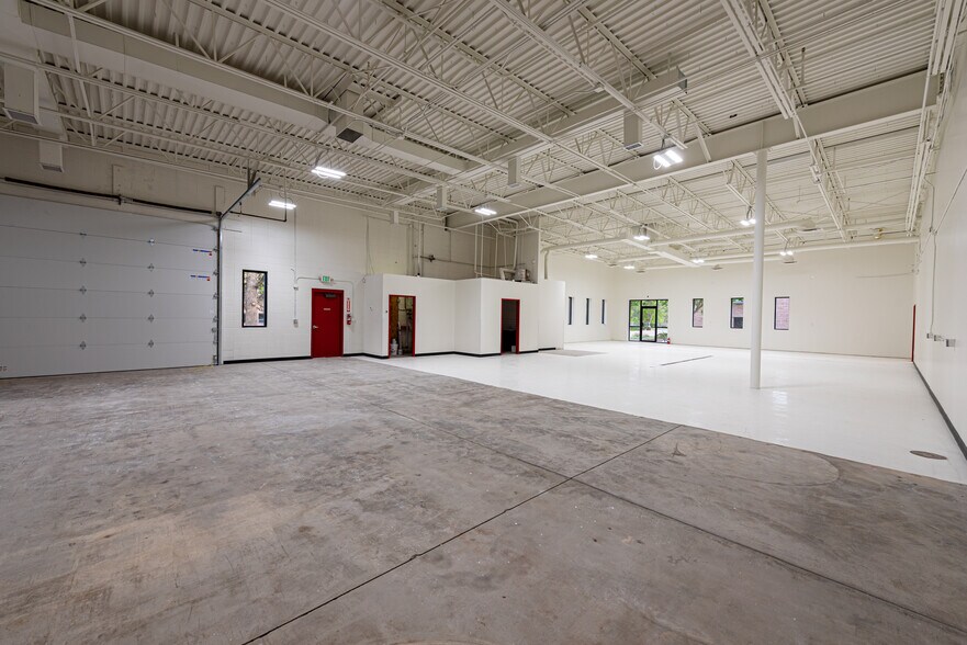 More Photos Of 3095 Sterling Cir, Boulder Warehouse For Lease