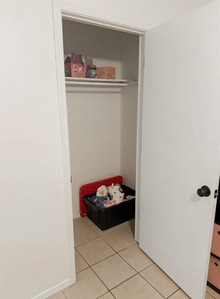 More Photos Of 116 McKenzie Dr, Weatherford Apartments For Sale