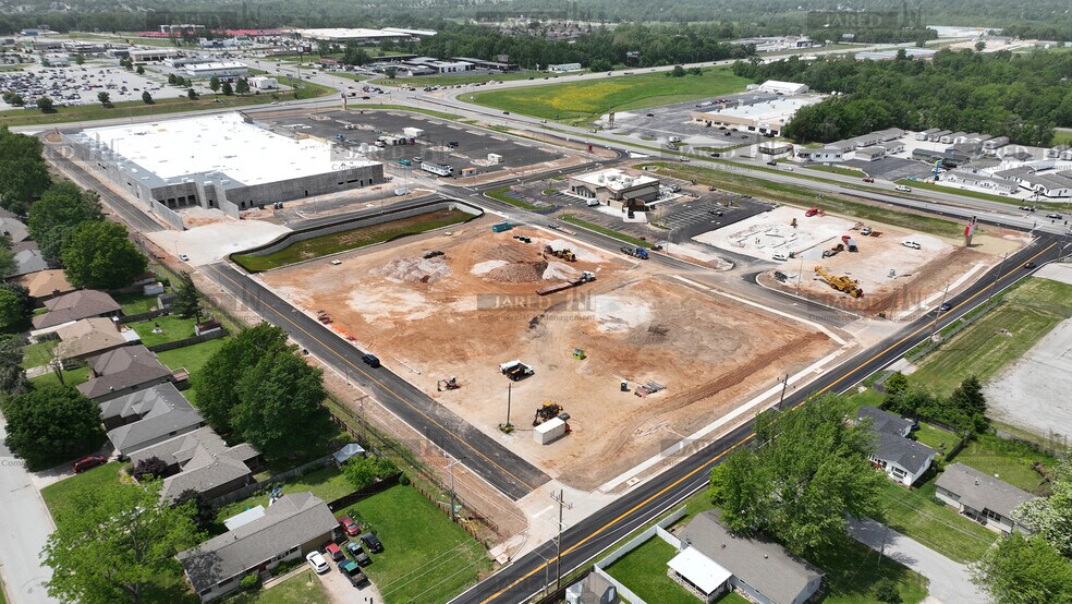 More Photos Of 3444 W Sunshine St, Springfield Storefront For Lease