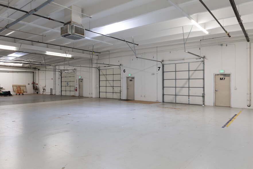More Photos Of 6240 W 54th Ave, Arvada Research And Development For Lease