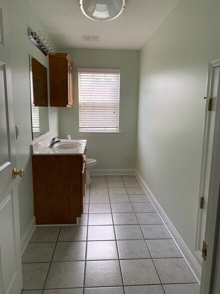 More Photos Of 602 Ponder Place Dr, Evans Office For Lease