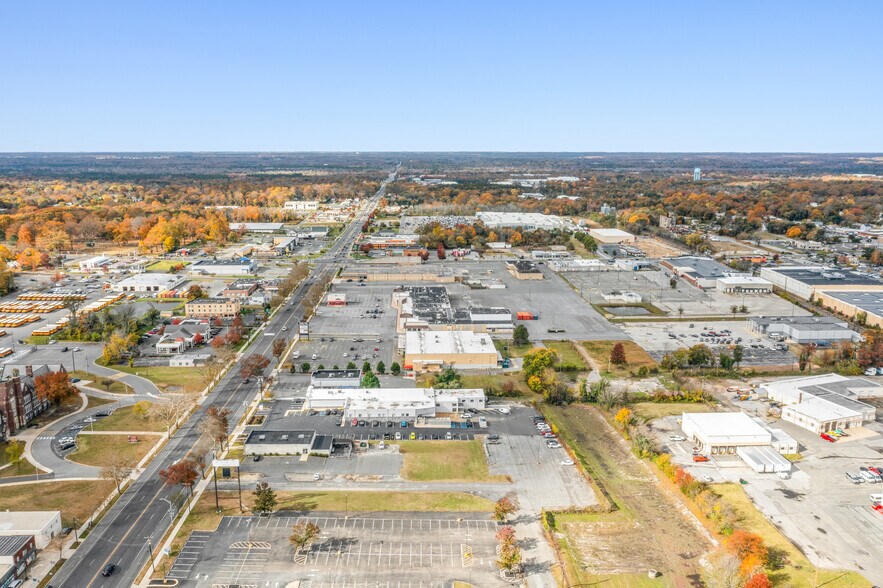 More Photos Of 60 W Landis Ave, Vineland Freestanding For Sale