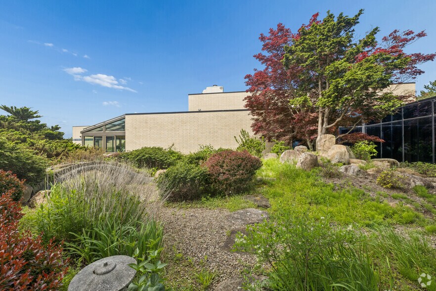 More Photos Of 1 Redcom Ctr, Victor Office For Sale