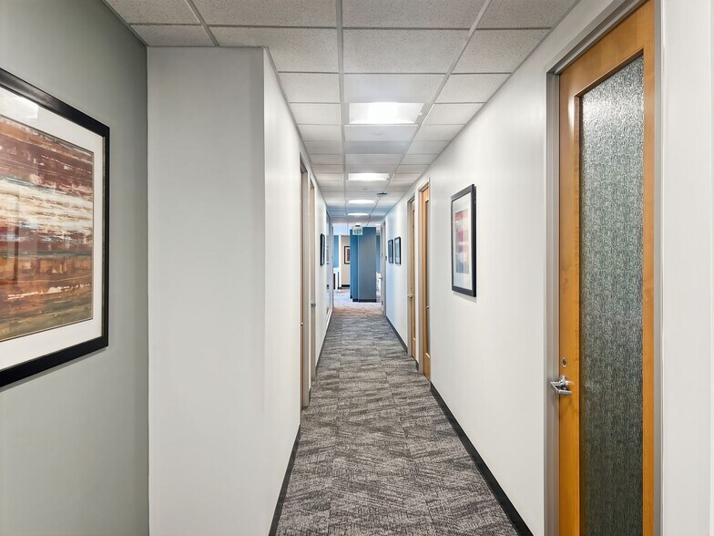 More Photos Of 1829 Reisterstown Rd, Pikesville Coworking Space