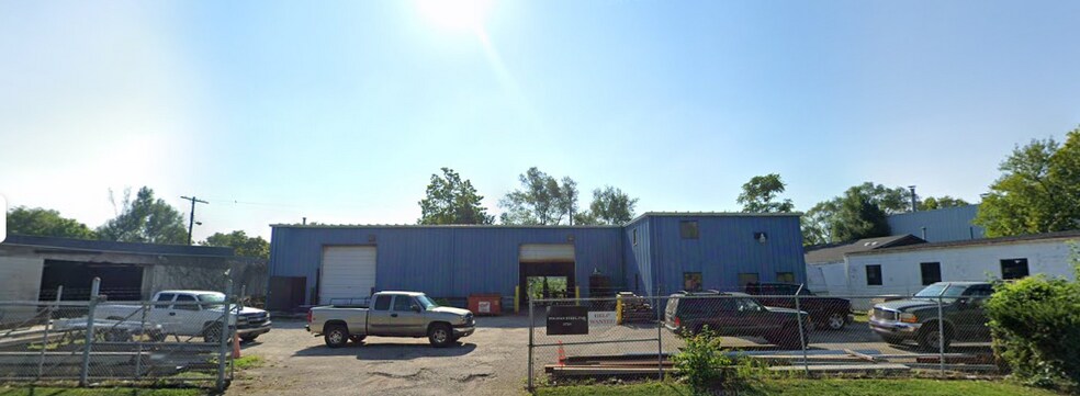 More Photos Of 3729 Sutherland ave, Indianapolis Warehouse For Lease