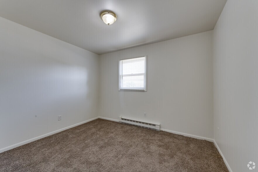 550 E Cass St, Schoolcraft, MI 49087 Apartments For Sale