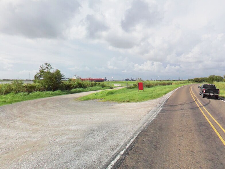 More Photos Of Highway 82 & Sabine Ship Channel, Port Arthur Land For Sale