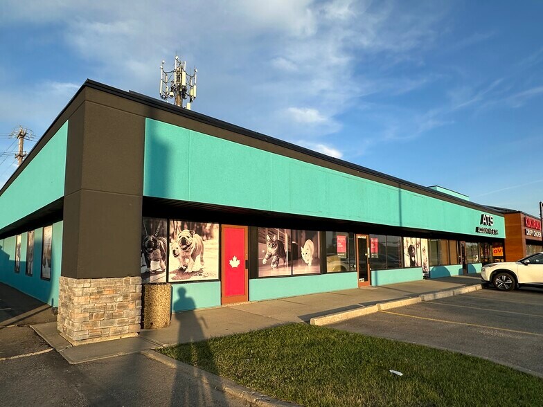 Primary Photo Of 10015 170th St NW, Edmonton Unknown For Lease