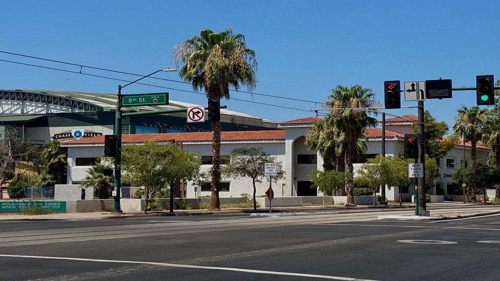 Primary Photo Of 809 E Washington St, Phoenix Medical For Lease