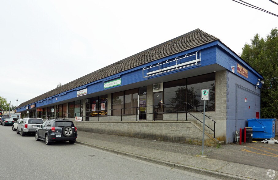 More Photos Of 27133 Fraser Hwy, Langley Twp Storefront Retail Office For Lease