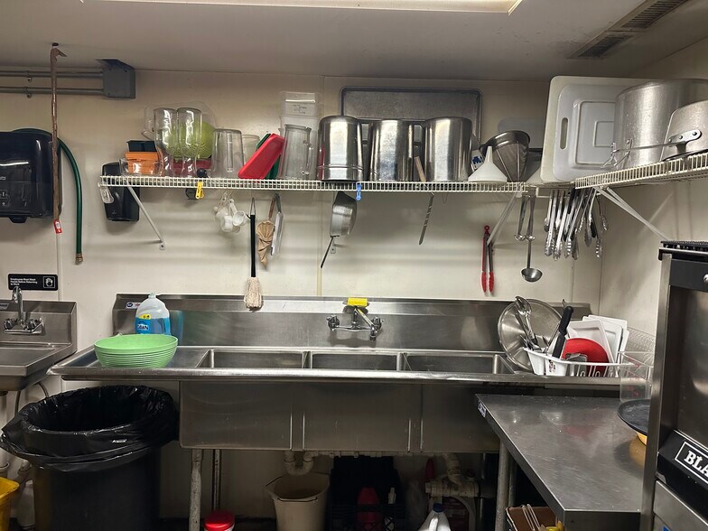 More Photos Of 149 Elmwood Ave, Buffalo Freestanding For Sale