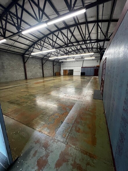 More Photos Of 100 Cummings Ct, Antioch Warehouse For Lease