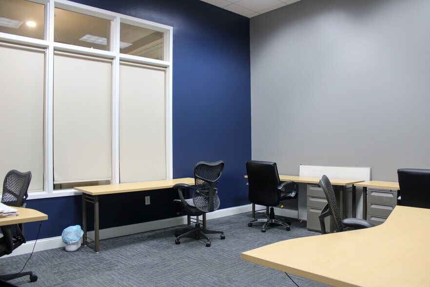 More Photos Of 575 W 1st Ave, Columbus Office For Sale