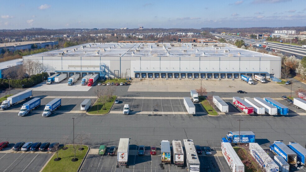 More Photos Of 10000 Franklin Square Dr, Nottingham Warehouse For Lease