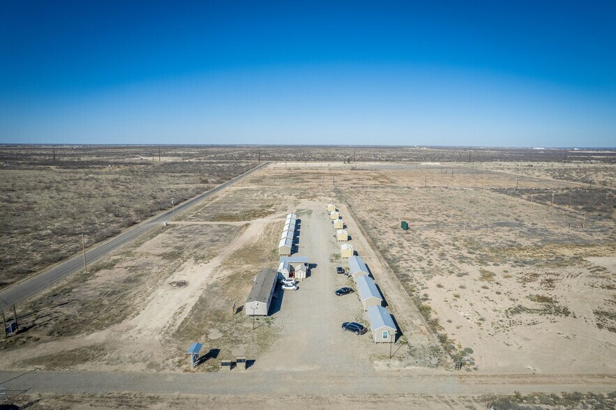 More Photos Of 158 Co Road 404, Pecos Apartments For Sale