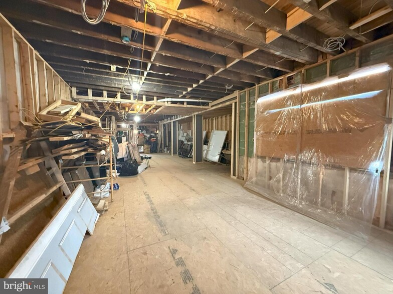 More Photos Of 1262 Church St, Reading Storefront Retail Residential For Sale