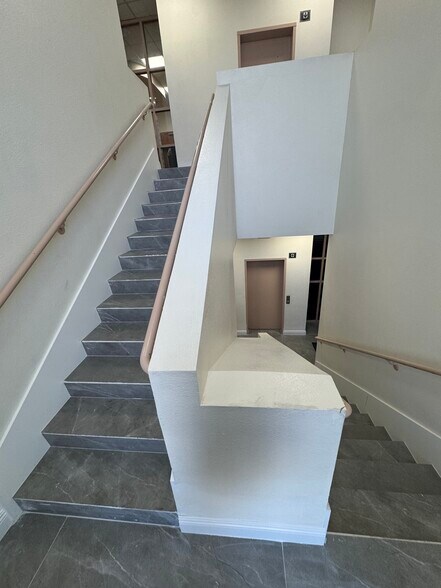 More Photos Of 3025 W Sahara Ave, Las Vegas Medical For Sale