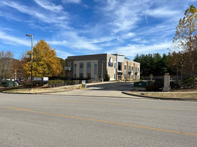 More Photos Of 310 Billingsly Ct, Franklin Medical For Sale