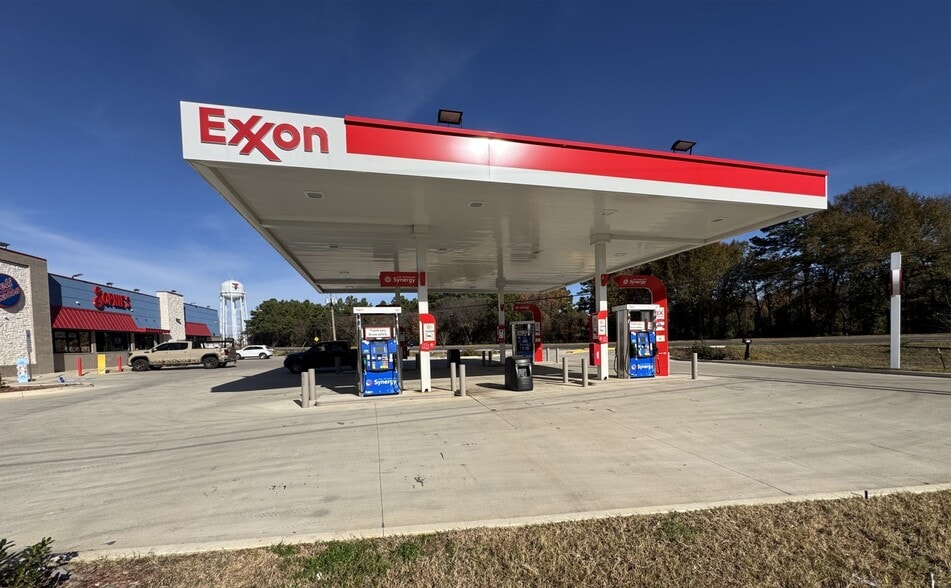 More Photos Of 5315 Troup Hwy, Tyler General Retail For Sale