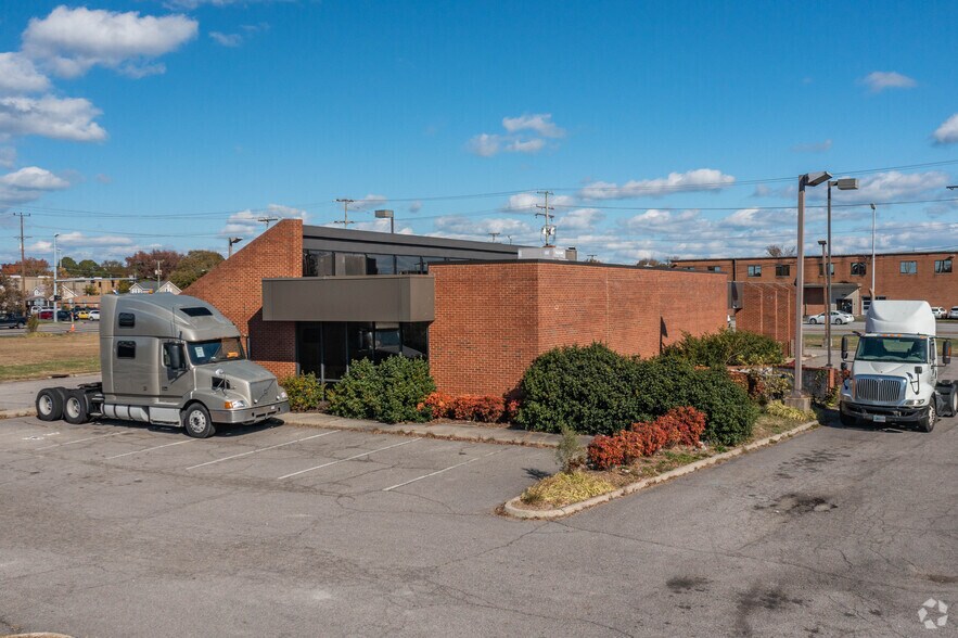 More Photos Of 3351 E Princess Anne Rd, Norfolk Bank For Sale