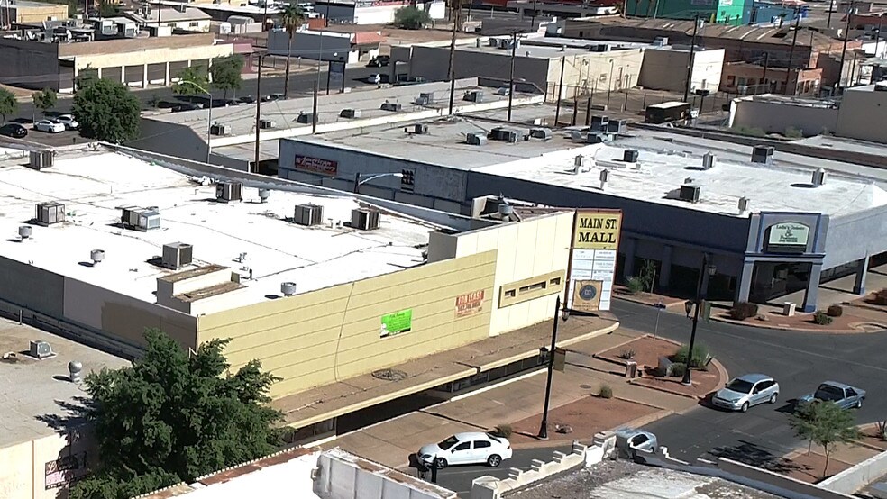 More Photos Of 510 W Main St, El Centro Storefront Retail Office For Sale