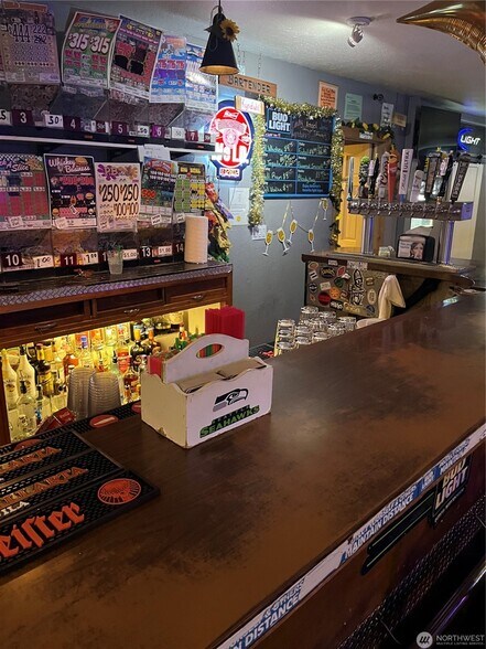 More Photos Of 16701 Pacific Ave S, Spanaway Bar For Sale