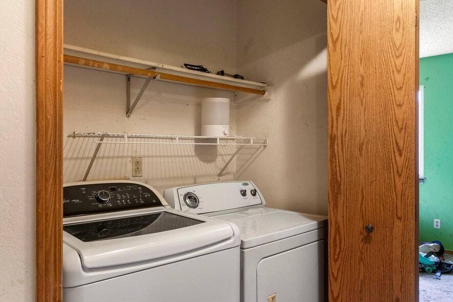 More Photos Of 2305 Split Rock Dr, Colorado Springs Apartments For Sale