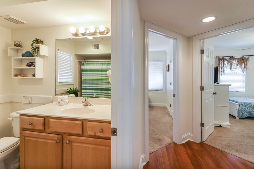 More Photos Of 13 Silver Ave, Tybee Island Apartments For Sale