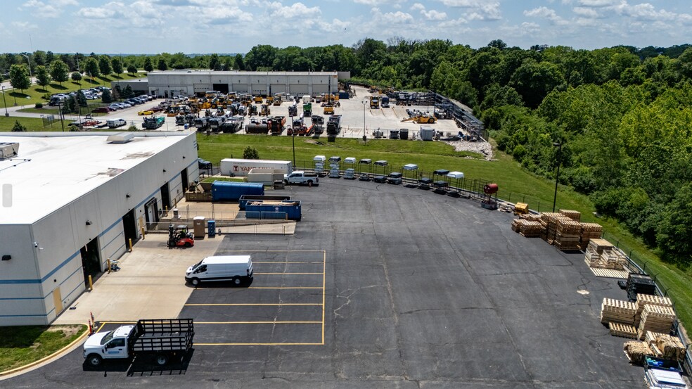 More Photos Of 8650 NE Parvin Rd, Kansas City Warehouse For Lease
