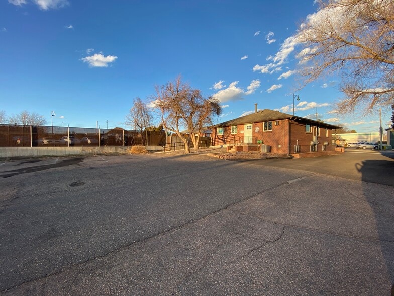 More Photos Of 7145 Lowell Blvd, Westminster Office For Lease