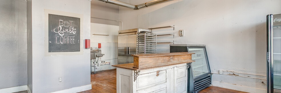 More Photos Of 201 S Main St, Fort Worth Office Residential For Lease