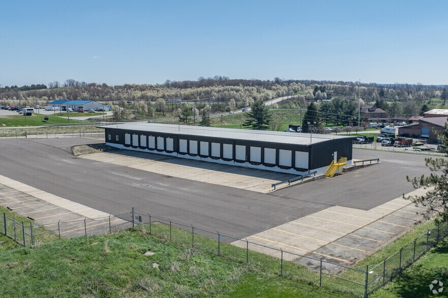 More Photos Of 1428 US-119, Mount Pleasant Truck Terminal For Sale