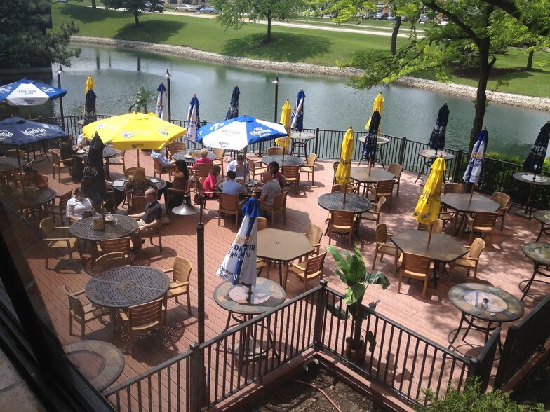 More Photos Of 1580 S Milwaukee Ave, Libertyville Office For Lease