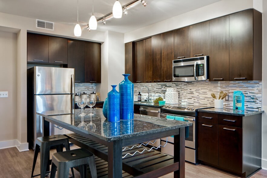 More Photos Of 44 Maryland Ave, Rockville Apartments For Lease