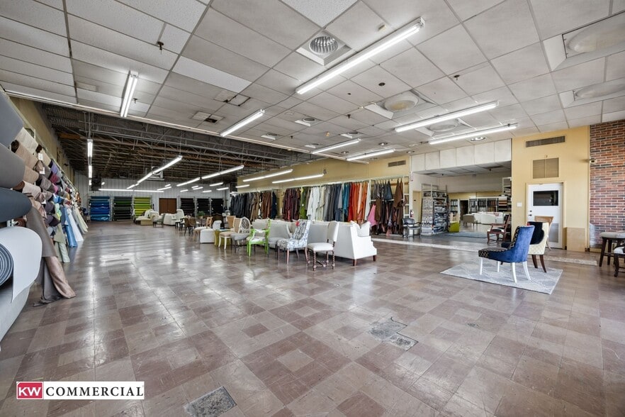 More Photos Of , Dallas Industrial For Sale