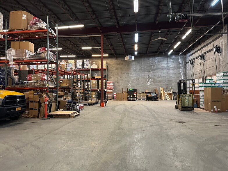 More Photos Of 16 Avis Dr, Latham Light Distribution For Sale