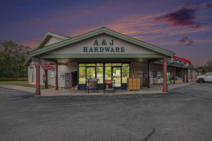 Primary Photo Of 1745 W Shawnee Rd, Baroda Freestanding For Sale
