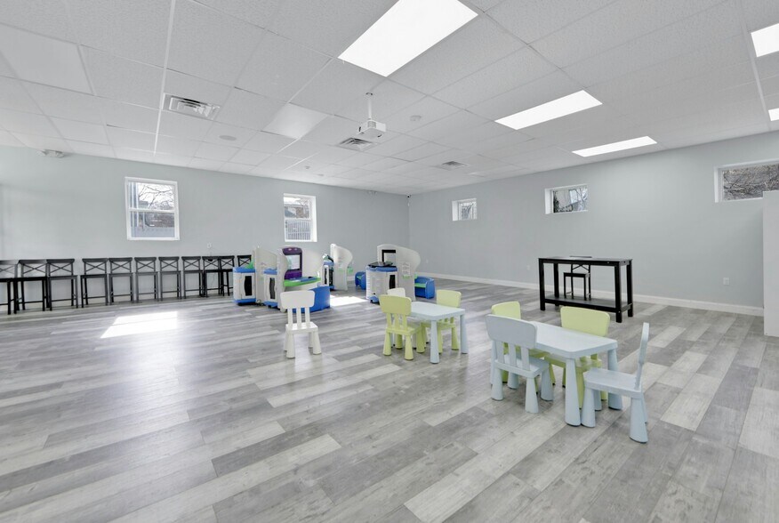 More Photos Of 103-105 N Main St, Paterson Specialty For Sale