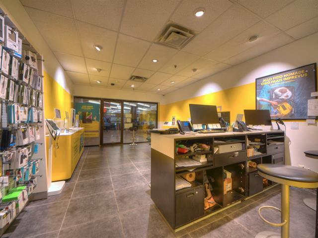 More Photos Of 1111 Rue Saint-Urbain, Montréal Office For Sale