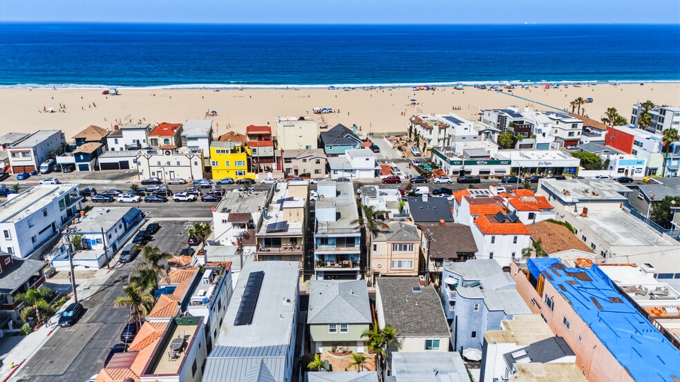 Primary Photo Of 114 Hermosa ave, Hermosa Beach Apartments For Sale