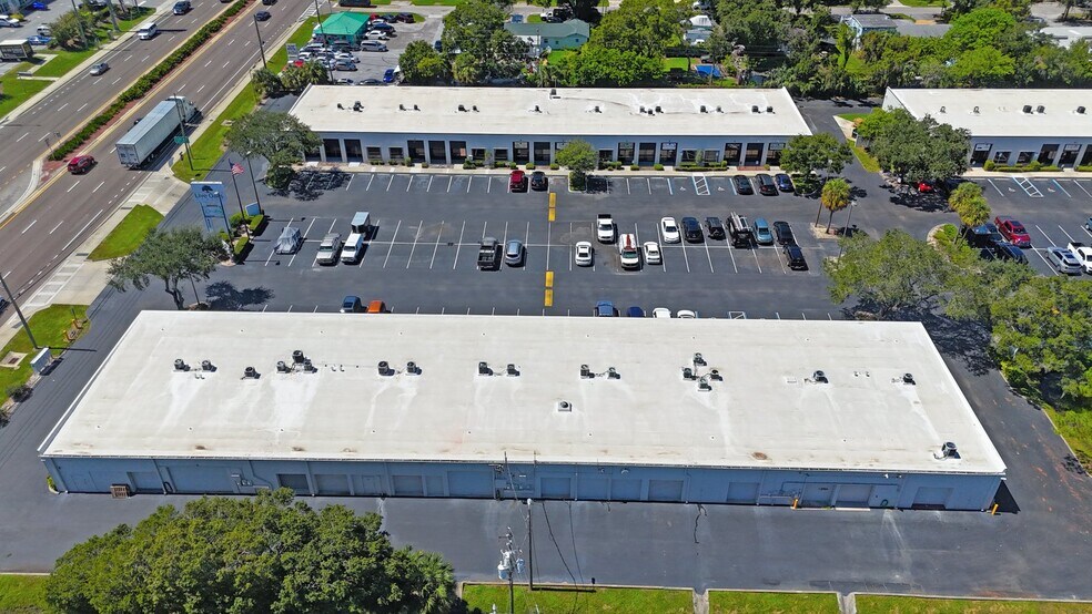 More Photos Of 9225 Ulmerton Rd, Largo Light Distribution For Sale