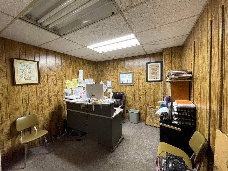 More Photos Of 3809 County 1285 rd, Odessa Warehouse For Sale