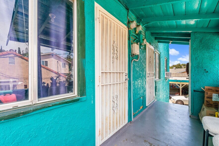 More Photos Of 801 N Marianna Ave, Los Angeles Storefront Retail Office For Sale